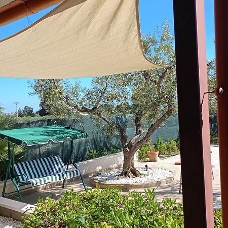 La Casetta Degli Ulivi Con Piscina Менфи Екстериор снимка