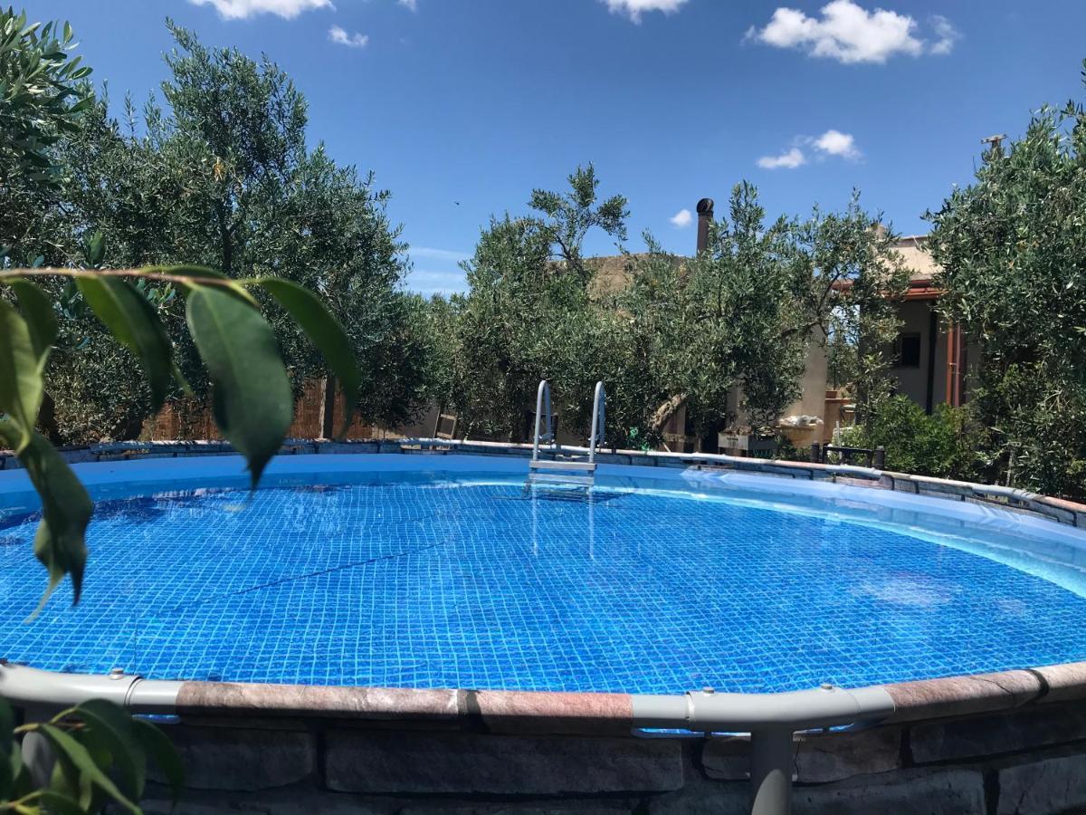 La Casetta Degli Ulivi Con Piscina Менфи Екстериор снимка